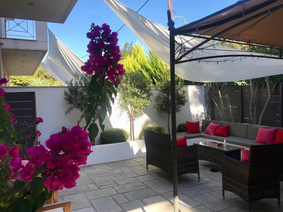 Villa Oleander Agios Nikolaos Loutra Edipsou Buitenkant foto