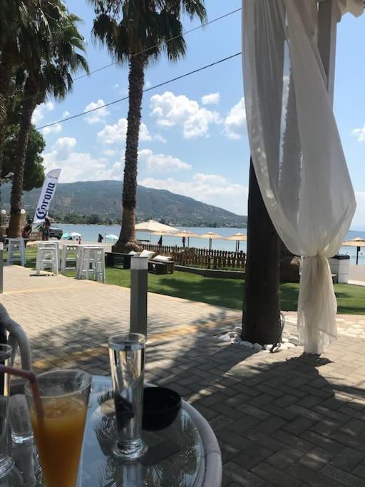 Villa Oleander Agios Nikolaos Loutra Edipsou Buitenkant foto