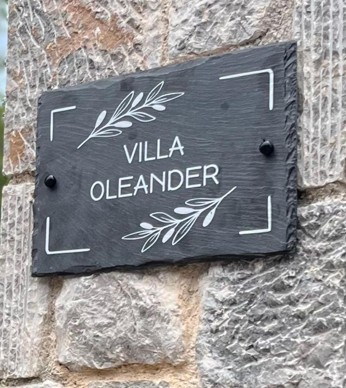 Villa Oleander Agios Nikolaos Loutra Edipsou Buitenkant foto